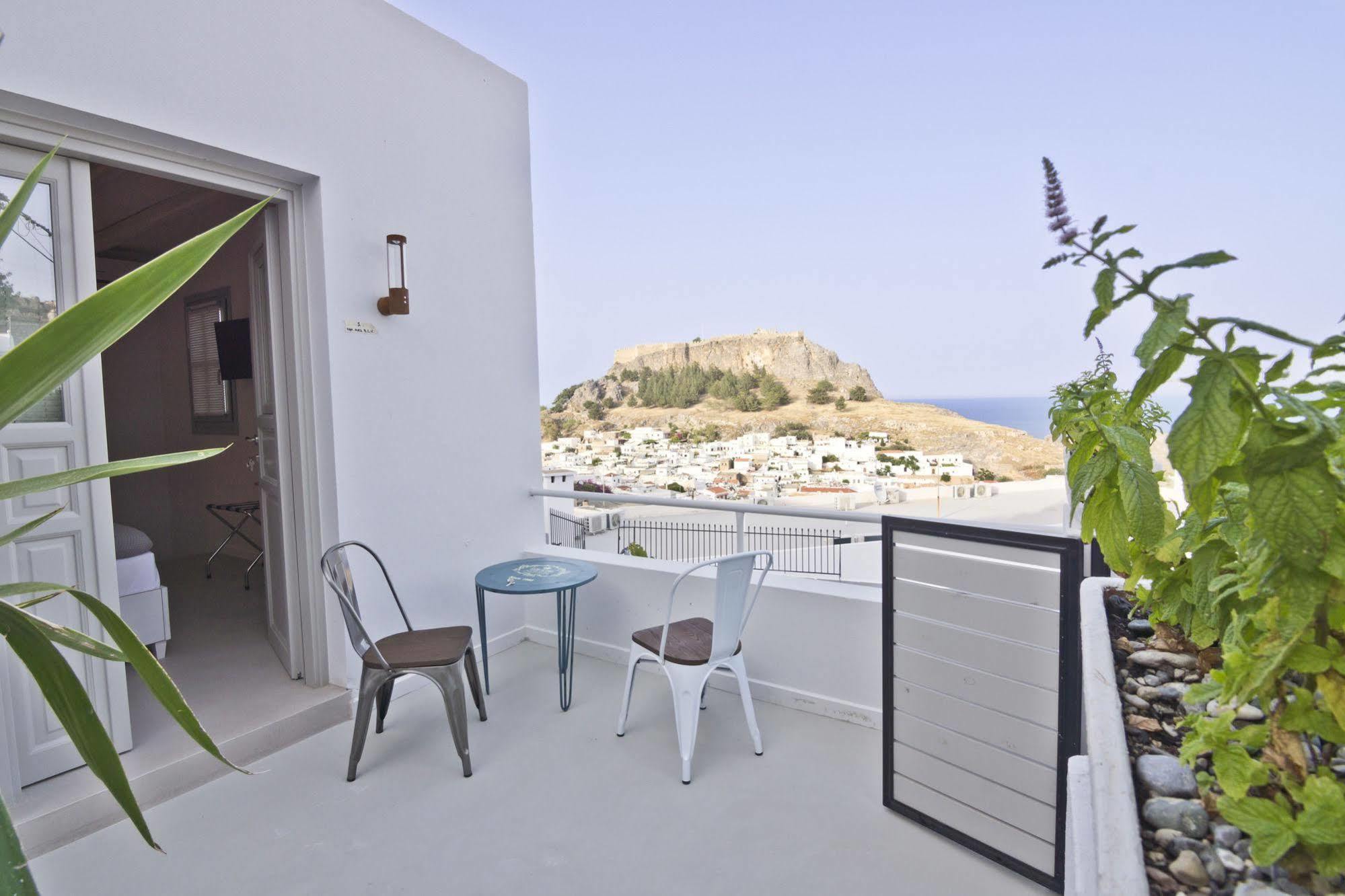 Lindos Comfy Suites Exterior photo